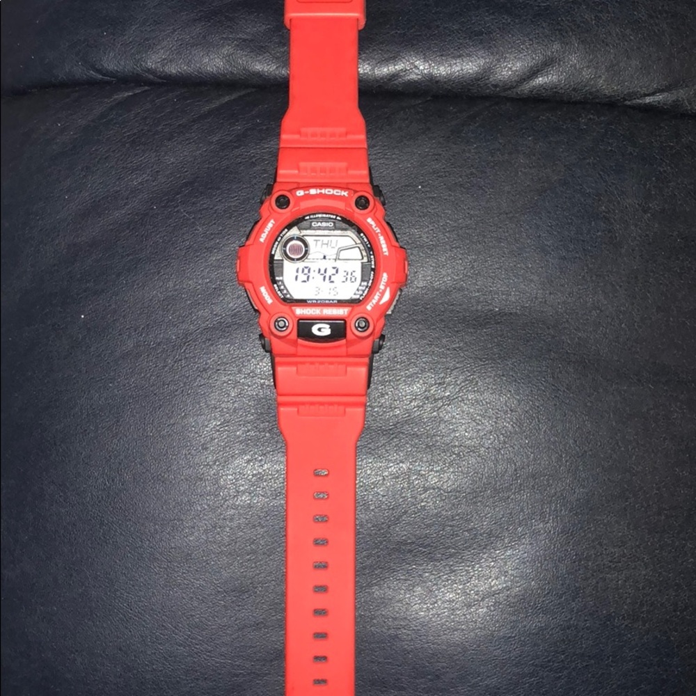 Gshock sports watch like new worn only once